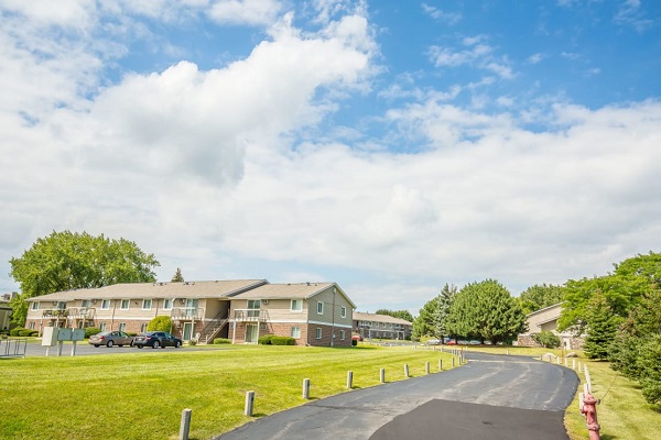 View of the beautiful 13 acre spacious apartment complex